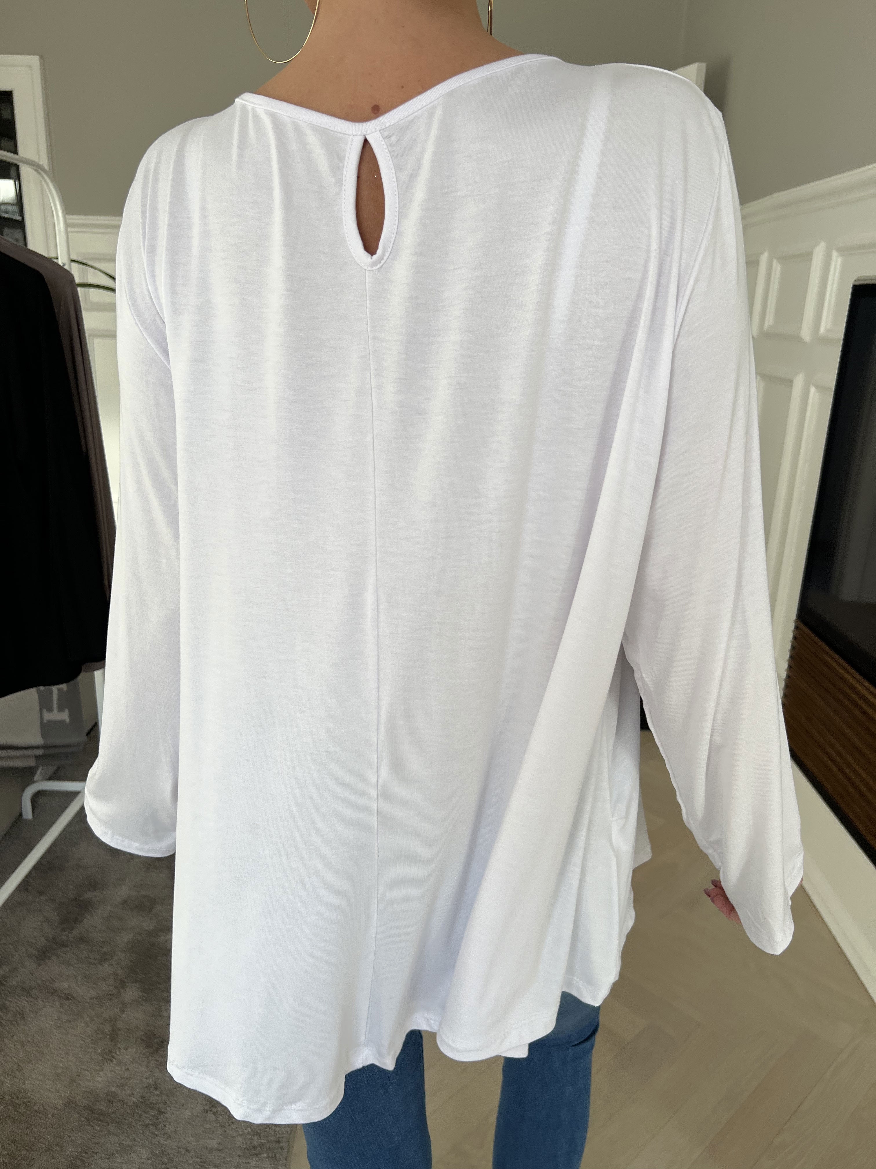 Klara - Jersey bluse i viscose med similisten og tryk